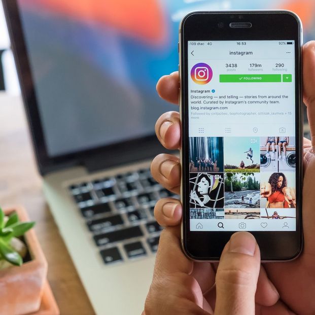 Reducir el tiempo dedicado a las redes sociales aumenta la satisfacción y la eficiencia Reducir el tiempo dedicado a las redes sociales aumenta la satisfacción y la eficiencia