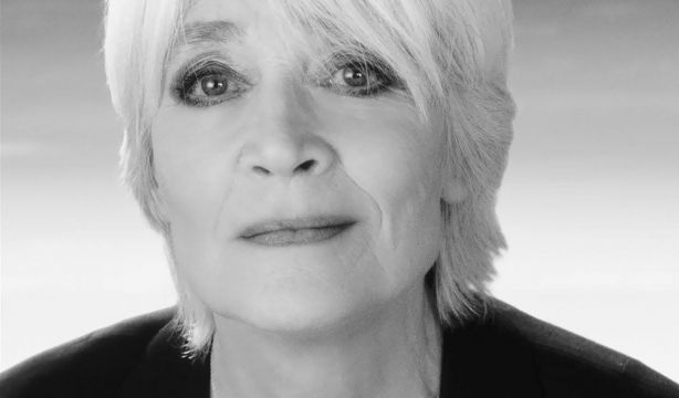 La cantante francesa Françoise Hardy pide a Macron la eutanasia: "Quiero marcharme pronto"