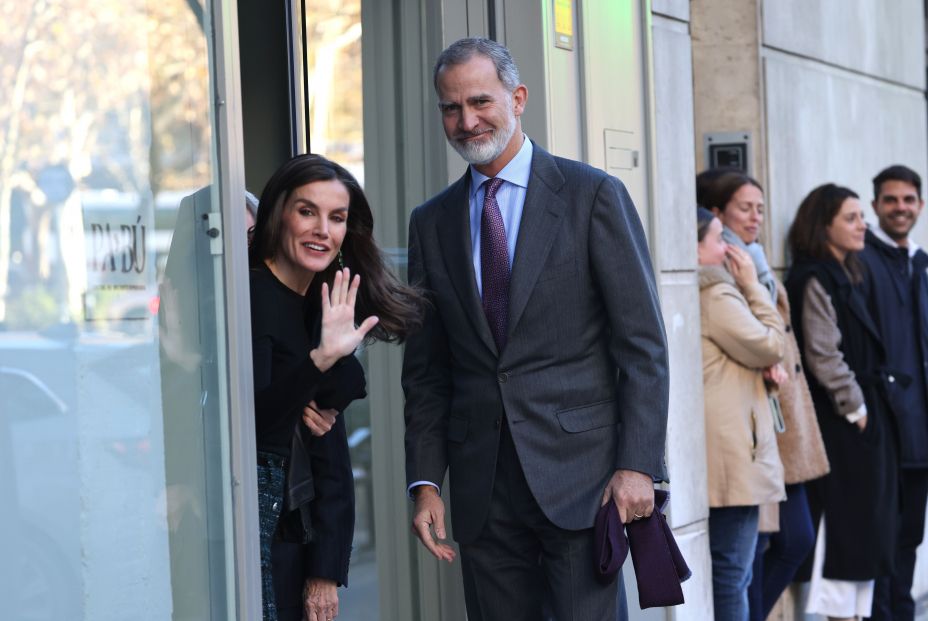 FOTOS: El 60 cumpleaños de la Infanta Elena reúne en Madrid a la familia real al completo FOTOS: El 60 cumpleaños de la Infanta Elena reúne en Madrid a la familia real al completo