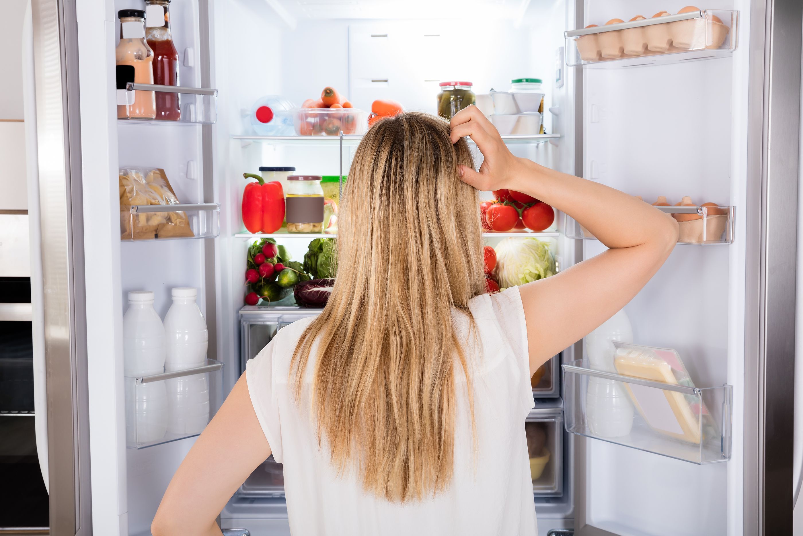 ¿Cómo ahorrar energía con el frigorífico? Los errores más habituales que debemos evitar. Foto: Bigstock