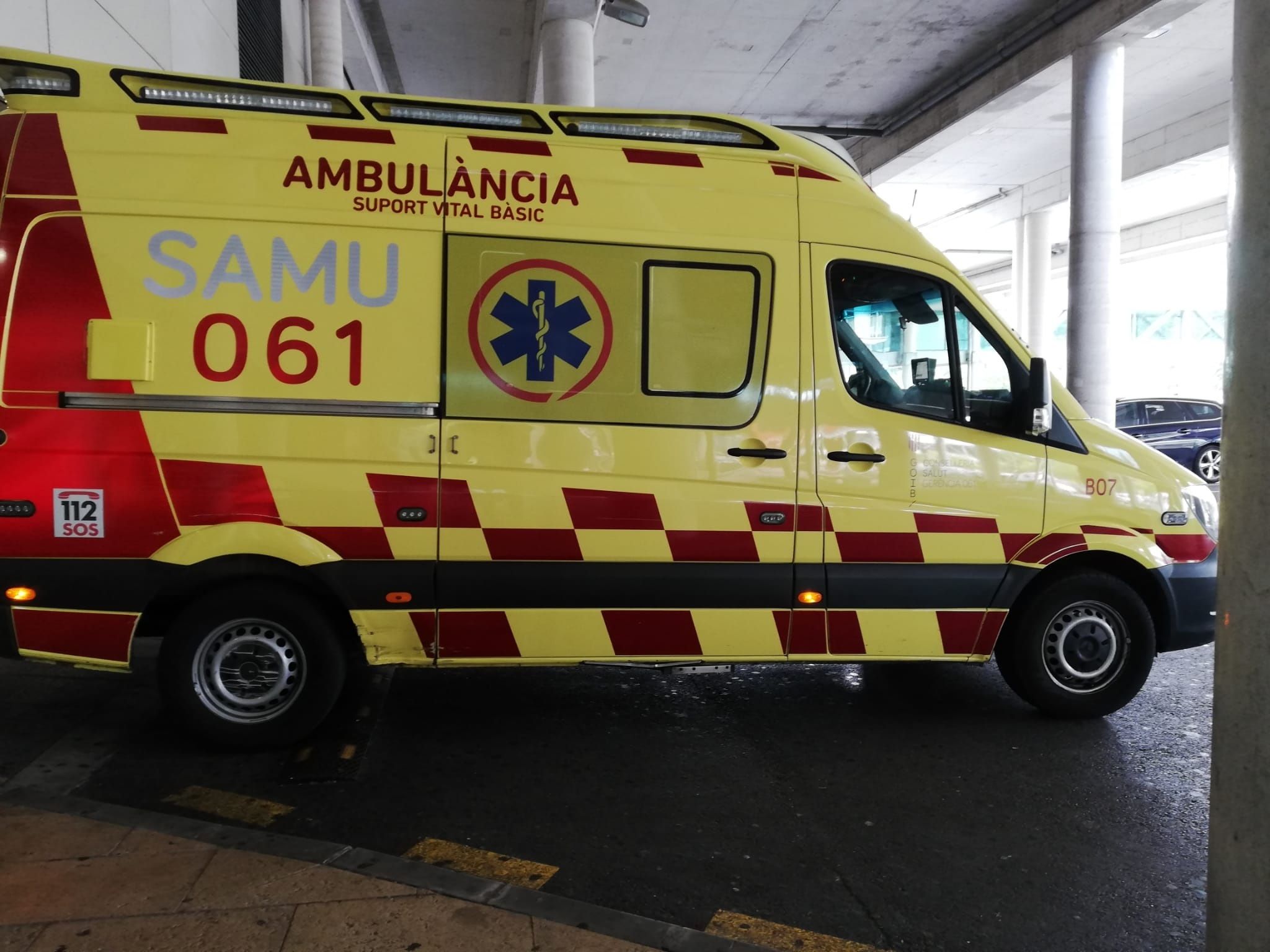 Un hombre muere tras seccionarse la femoral con una radial