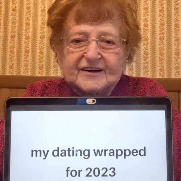 VÍDEO: Una mujer de 93 años sorprende con el resumen de sus citas del último año. Foto: TikTok
