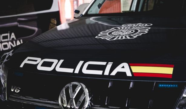 Hallada muerta una mujer de 57 años: el marido la dejó un mes sin comer en la cama