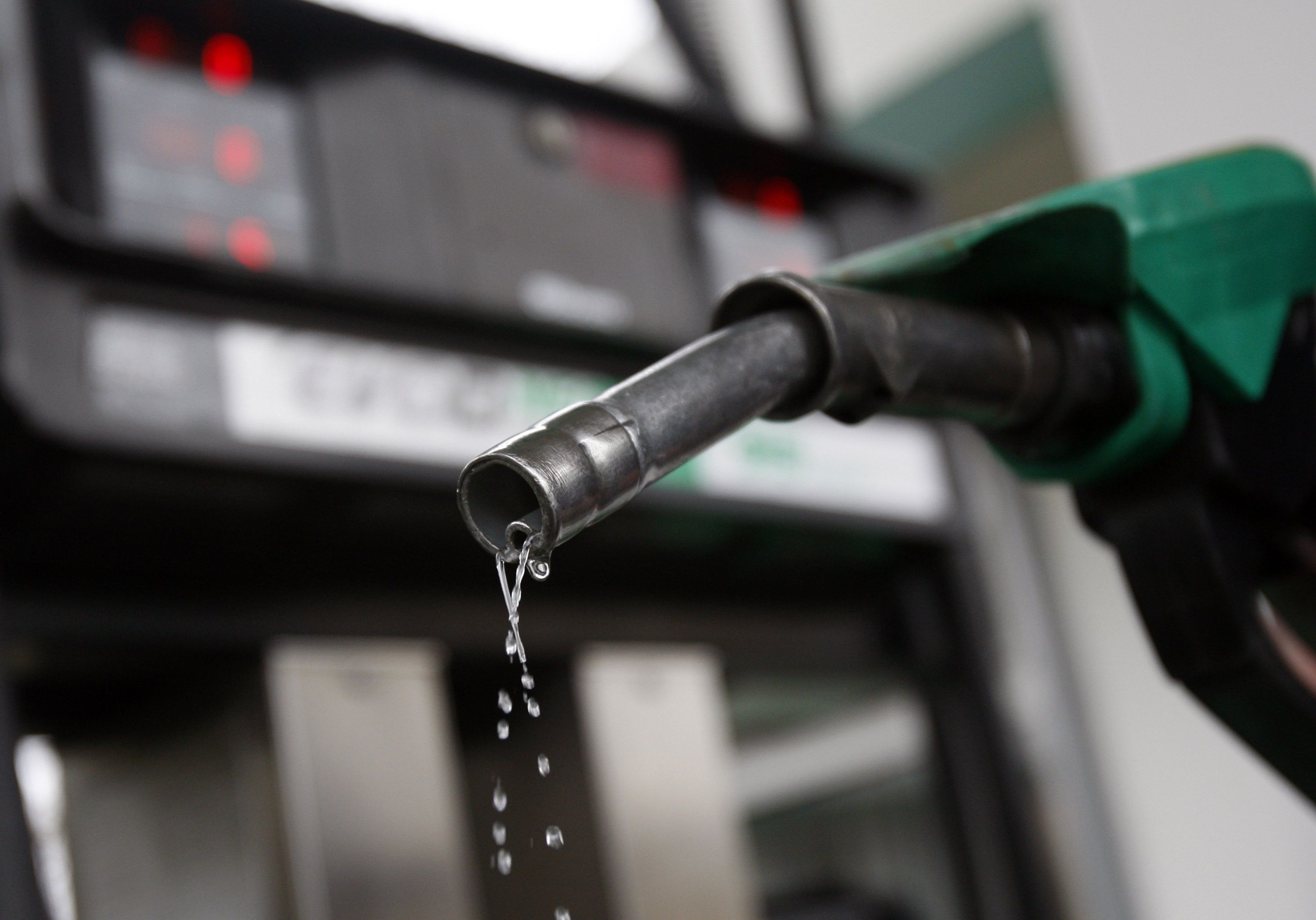 Operación Salida: ¿Dónde están las gasolineras más baratas?
