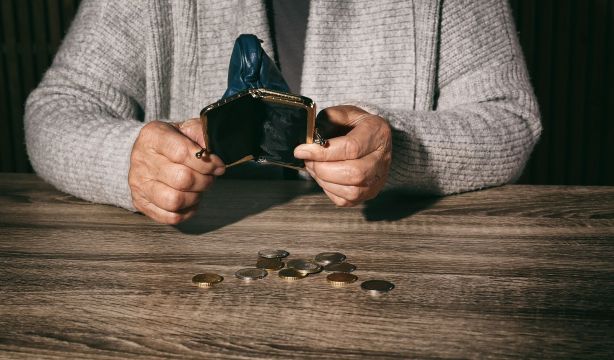 Tabla con los nuevos importes y el cálculo de las pensiones no contributivas en 2026