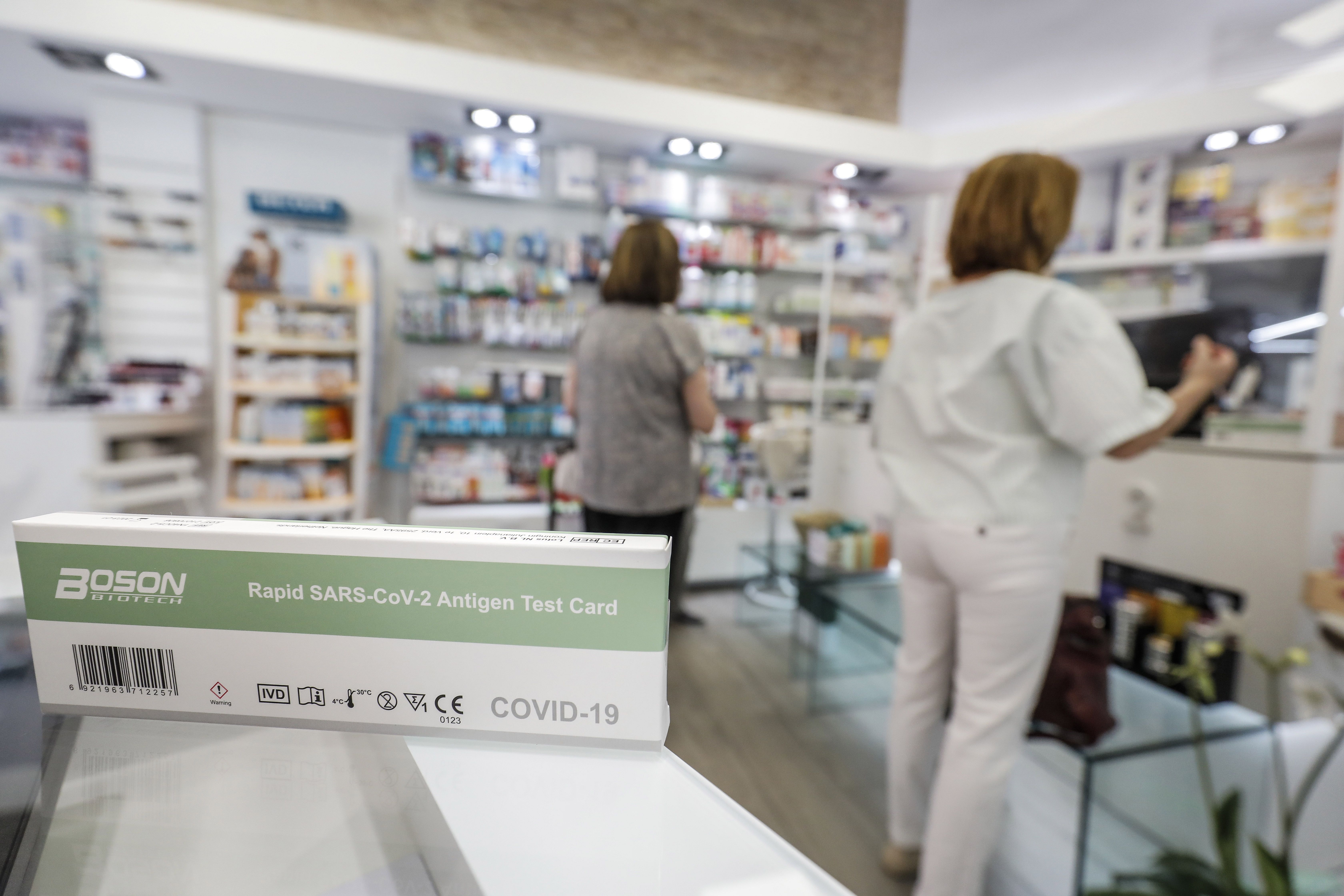 La venta de test de Covid y gripe se dispara un 60% en una semana