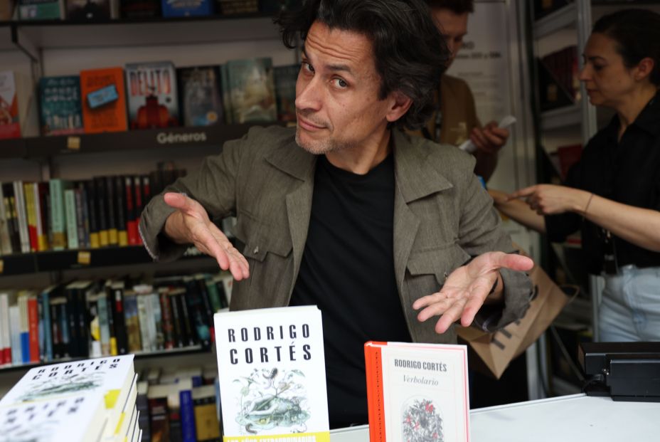 Rodrigo Cortés en la feria del libro (Europa Press)