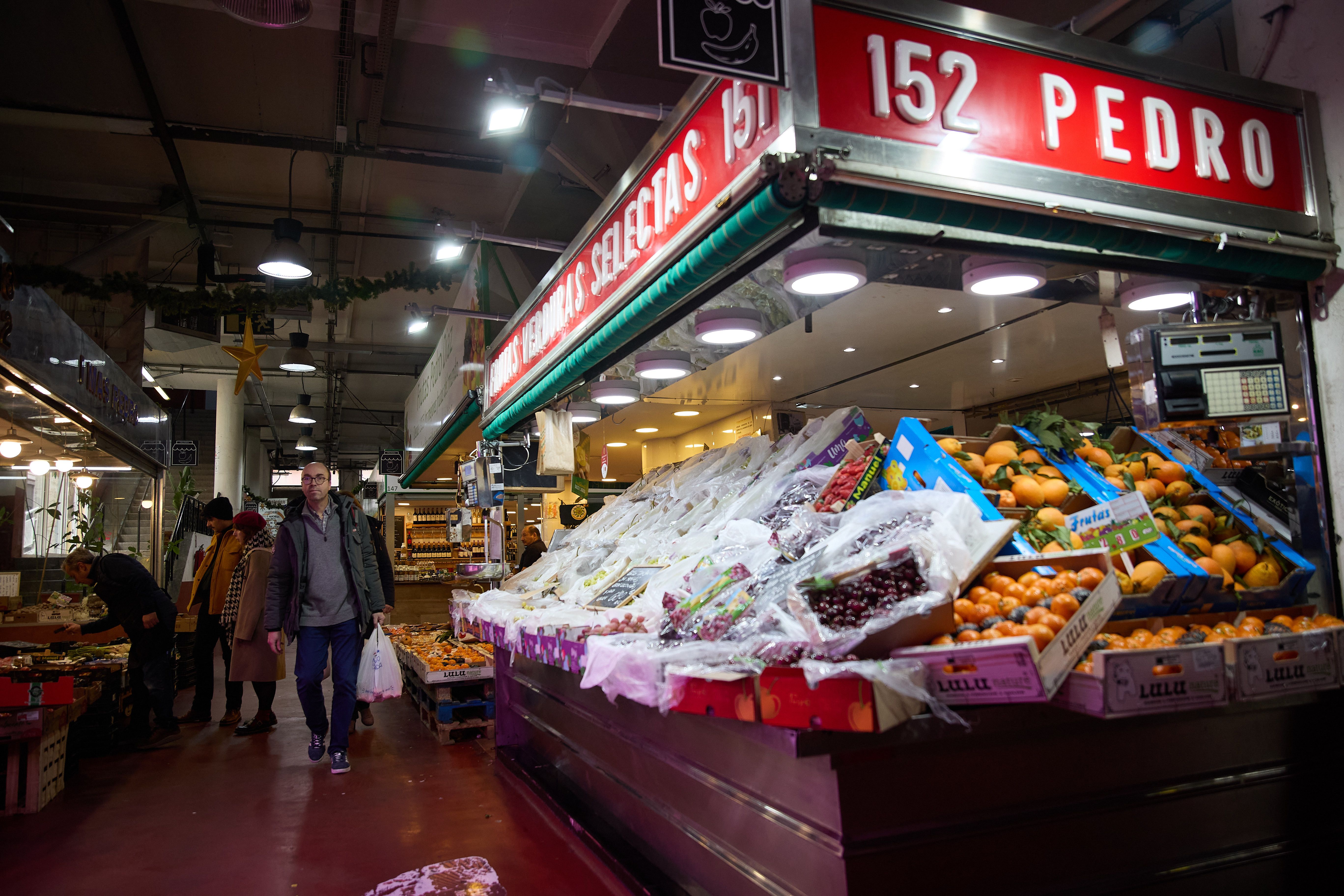 La inflación cierra 2023 en el 3,1% tras frenarse la subida de los alimentos