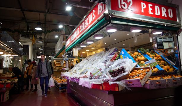 La inflación cierra 2023 en el 3,1% tras frenarse la subida de los alimentos