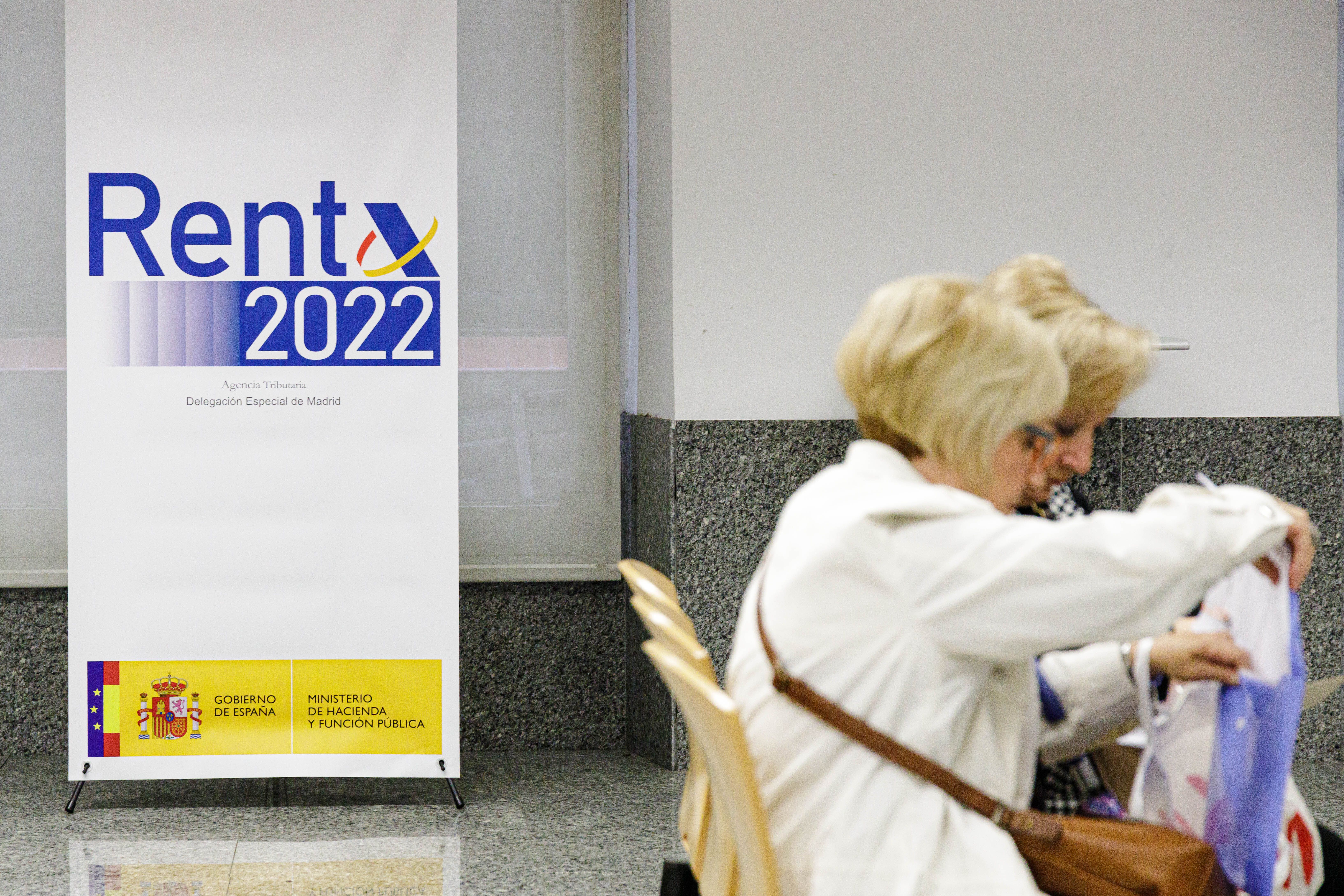 Estos son los pensionistas exentos de realizar la declaración de la Renta en 2024