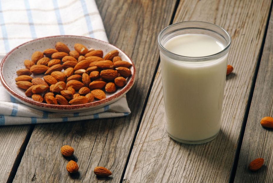 Leche de almendras