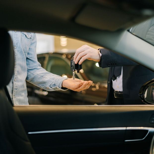 bigstock Close up Of Car Salesman Handi 363471124