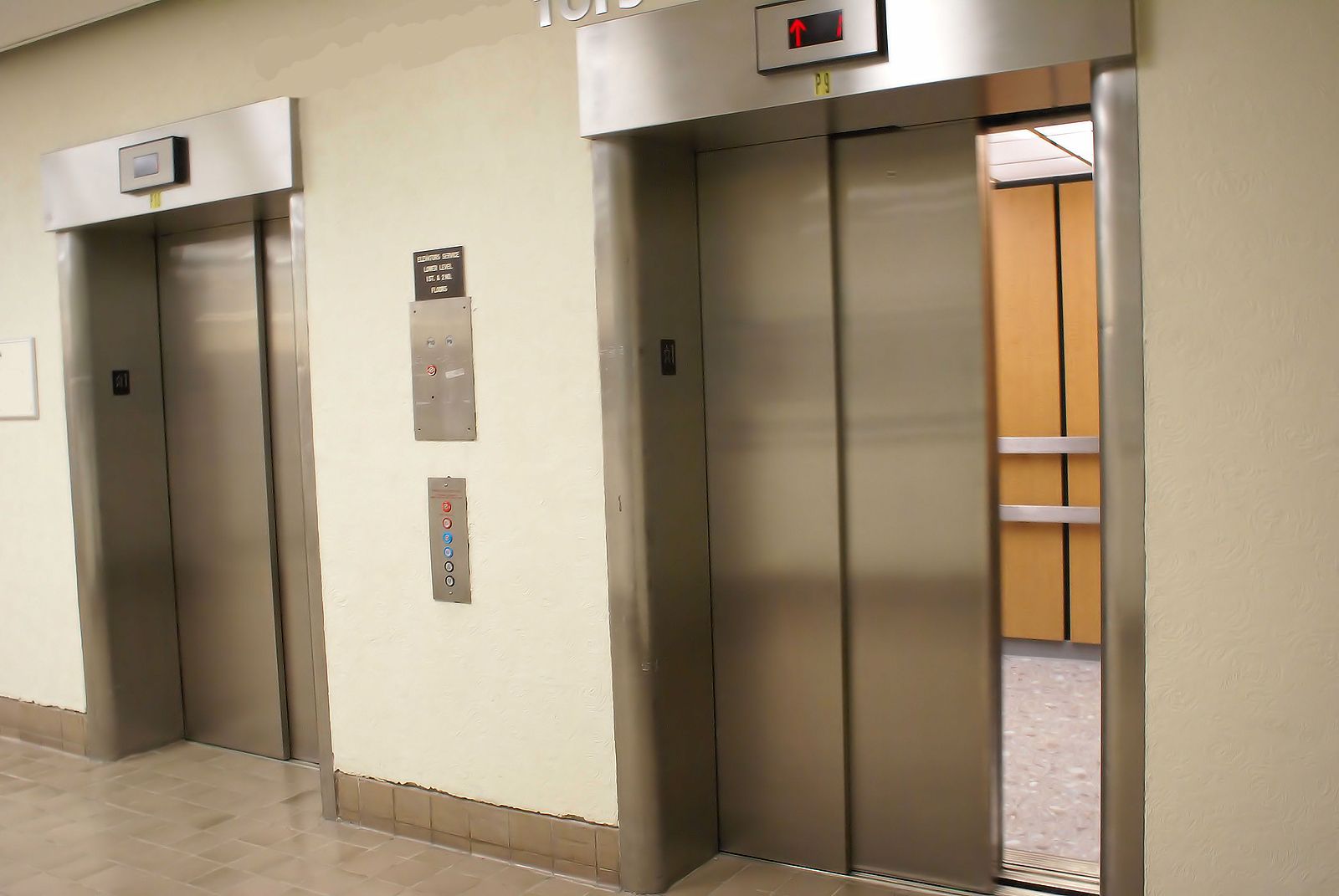 ¿Es necesario pagar por el ascensor si vivo en un bajo?