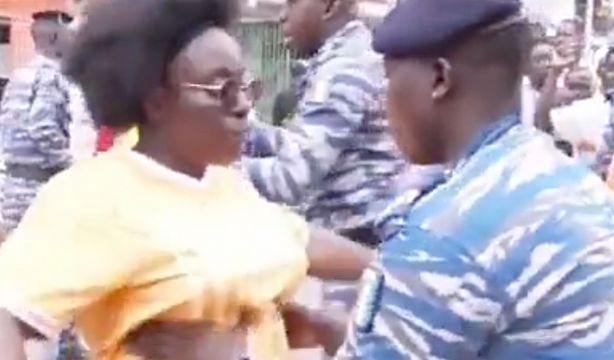 El cacheo de mujeres en la Copa de África: el vídeo que ha creado polémica. Foto: Redes Sociales