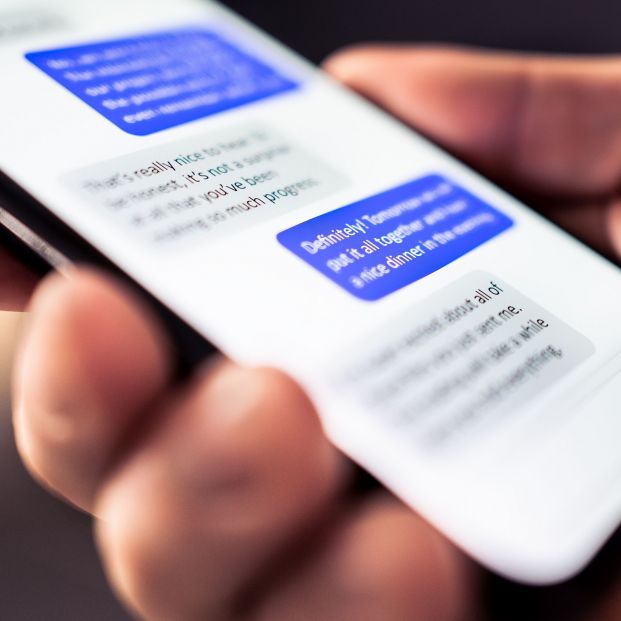 Alertan de una nueva estafa que suplanta a ING: cuidado con este SMS