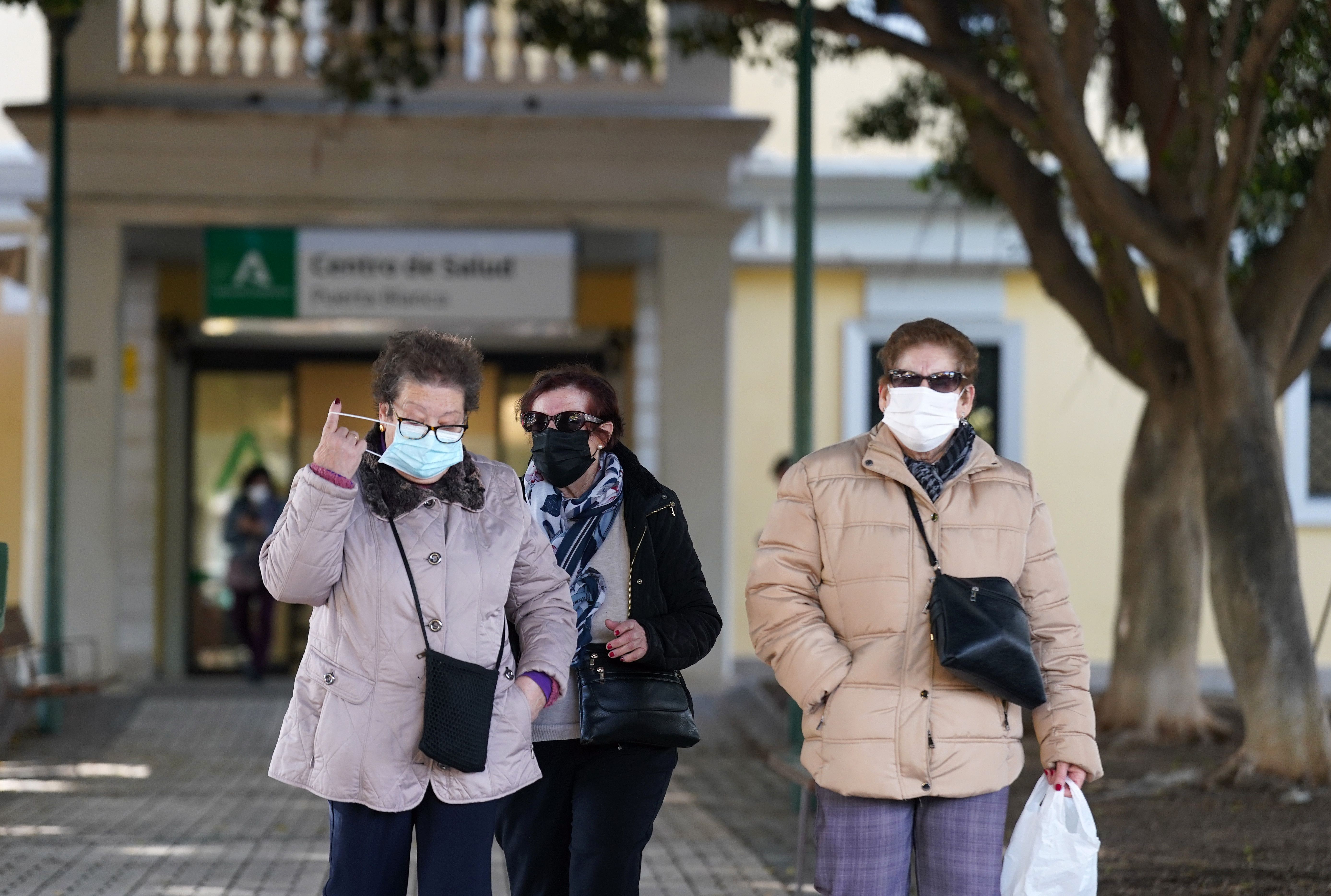 Andalucía, única comunidad autónoma que mantiene la mascarilla obligatoria