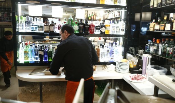 La cuesta de enero en el mercado laboral: 231.250 empleos destruidos y 60.404 parados más
