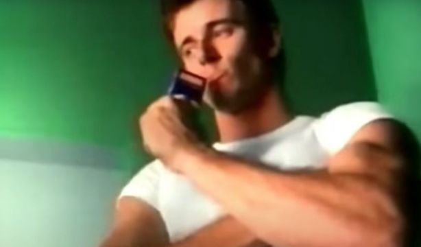 ¿Te acuerdas del primo de Zumosol? Así es ahora, más de 30 años después . Youtube, Mindundis