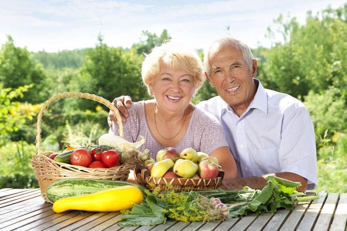 El 84% de los mayores de 65 años comen fruta y verdura a diario