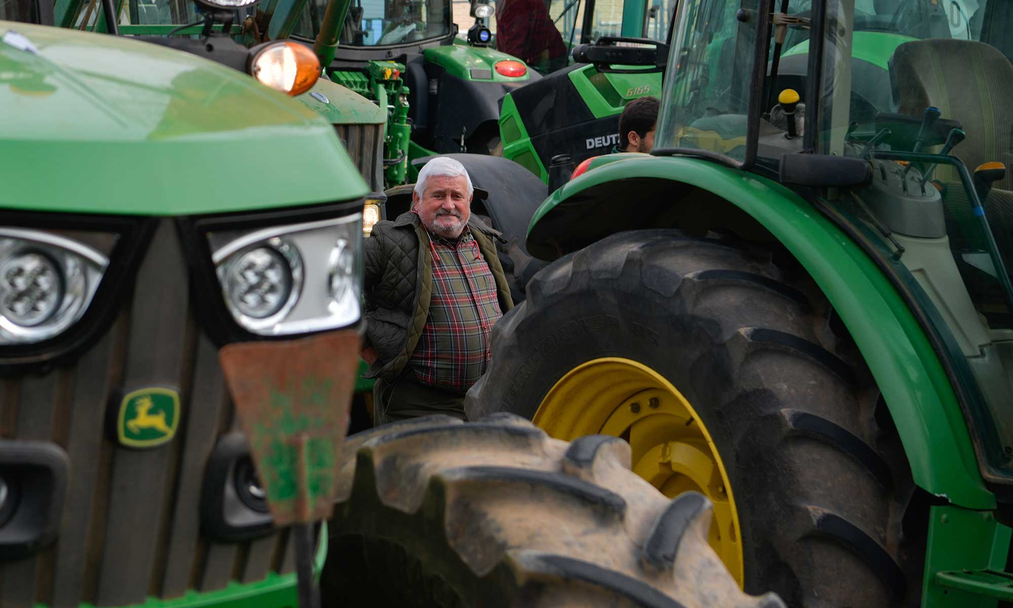 El campo en tiempos revueltos: Los agricultores, con 61 años de edad media, sin relevo generacional