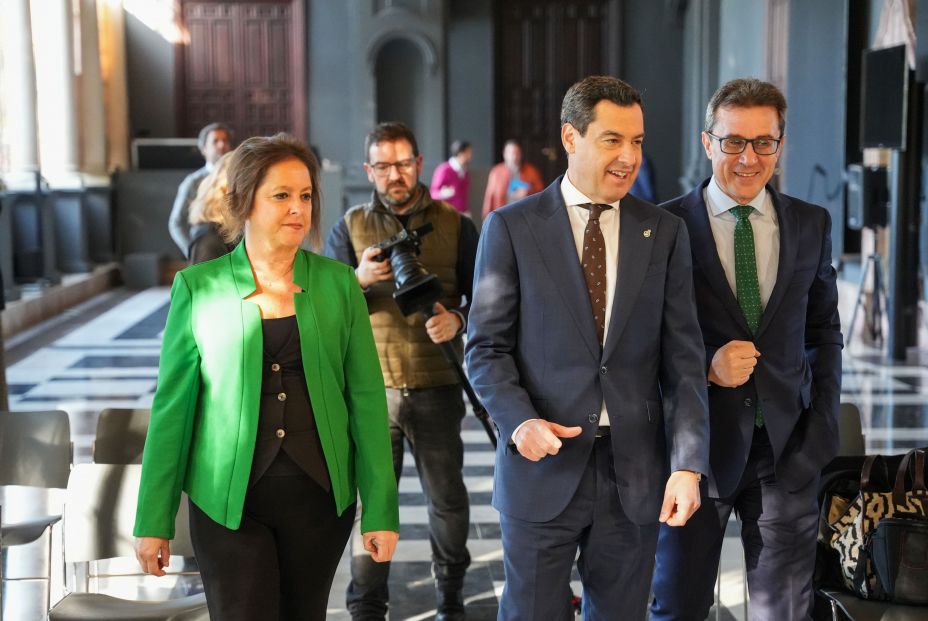 Andalucía retira la obligatoridad de mascarilla en centros sanitarios desde este sábado Andalucía retira la obligatoridad de mascarilla en centros sanitarios desde este sábado