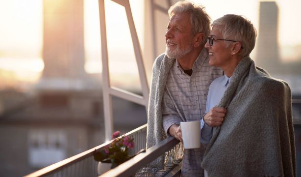Mimetizarse con la pareja aumenta la satisfacción en la relación y reduce los conflictos.