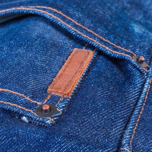 ¿Para qué sirve el bolsillo más pequeño de los pantalones vaqueros? (Big Stock)
