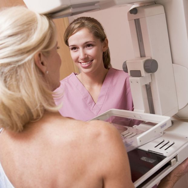Consiguen detectar el cáncer de mama con una pequeña muestra de saliva y por menos de cinco euros