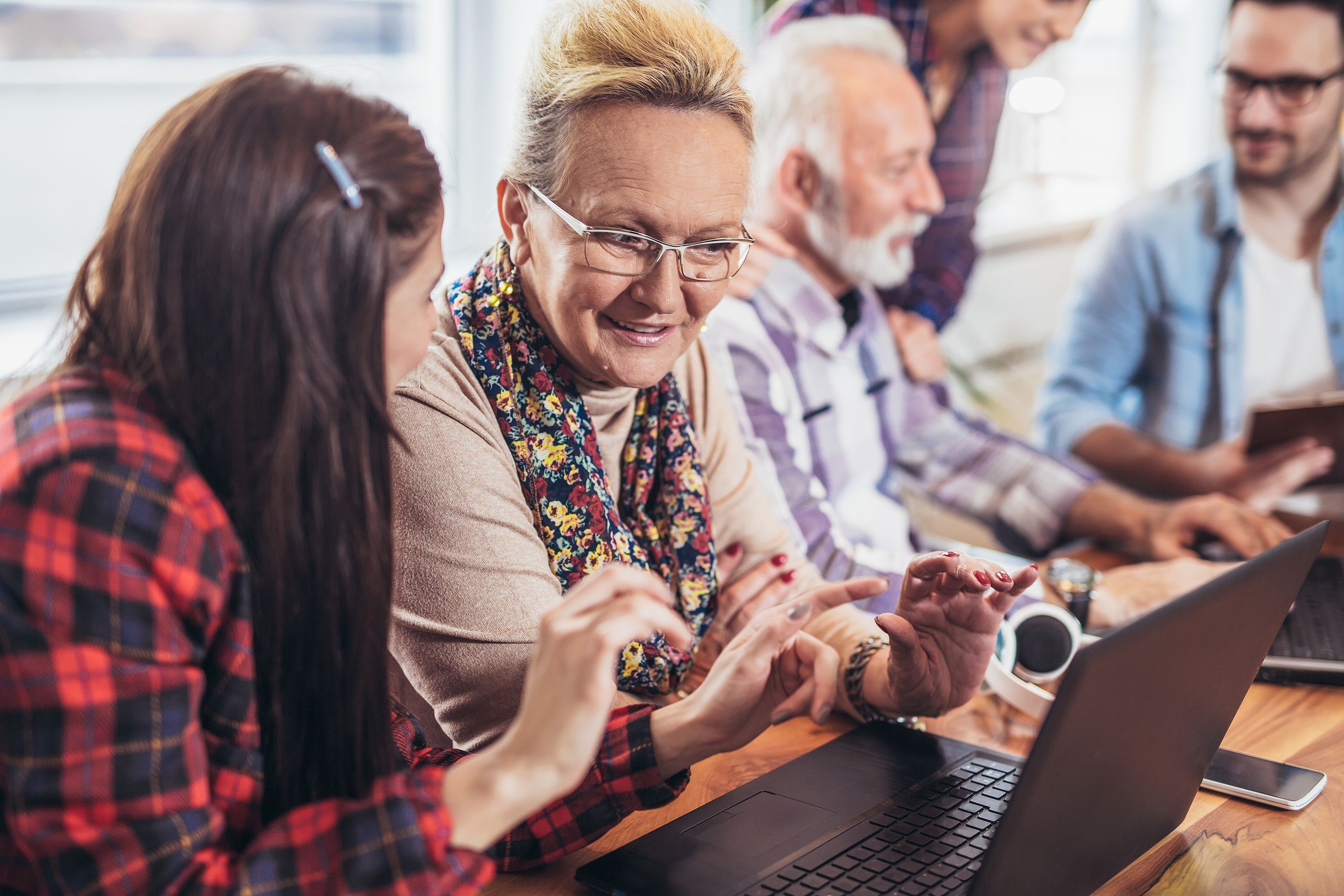 Madrid lanza una nueva edición de su Programa Interuniversitario para mayores (Bigstock)