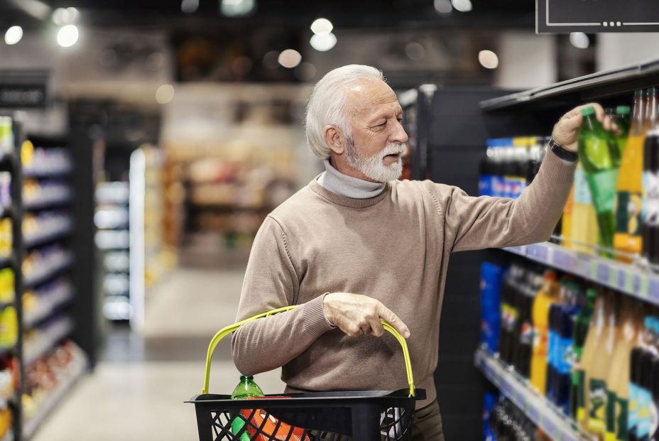 Lanzan un plan de formación de consumo responsable para personas mayores