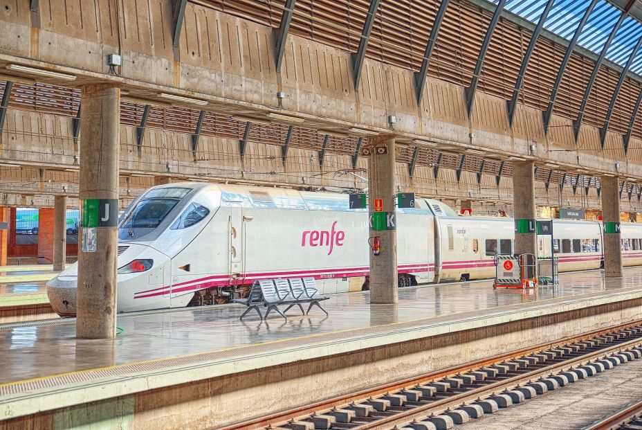 Renfe comercializa paquetes turísticos en las nueve ciudades destinos de sus AVE en Francia