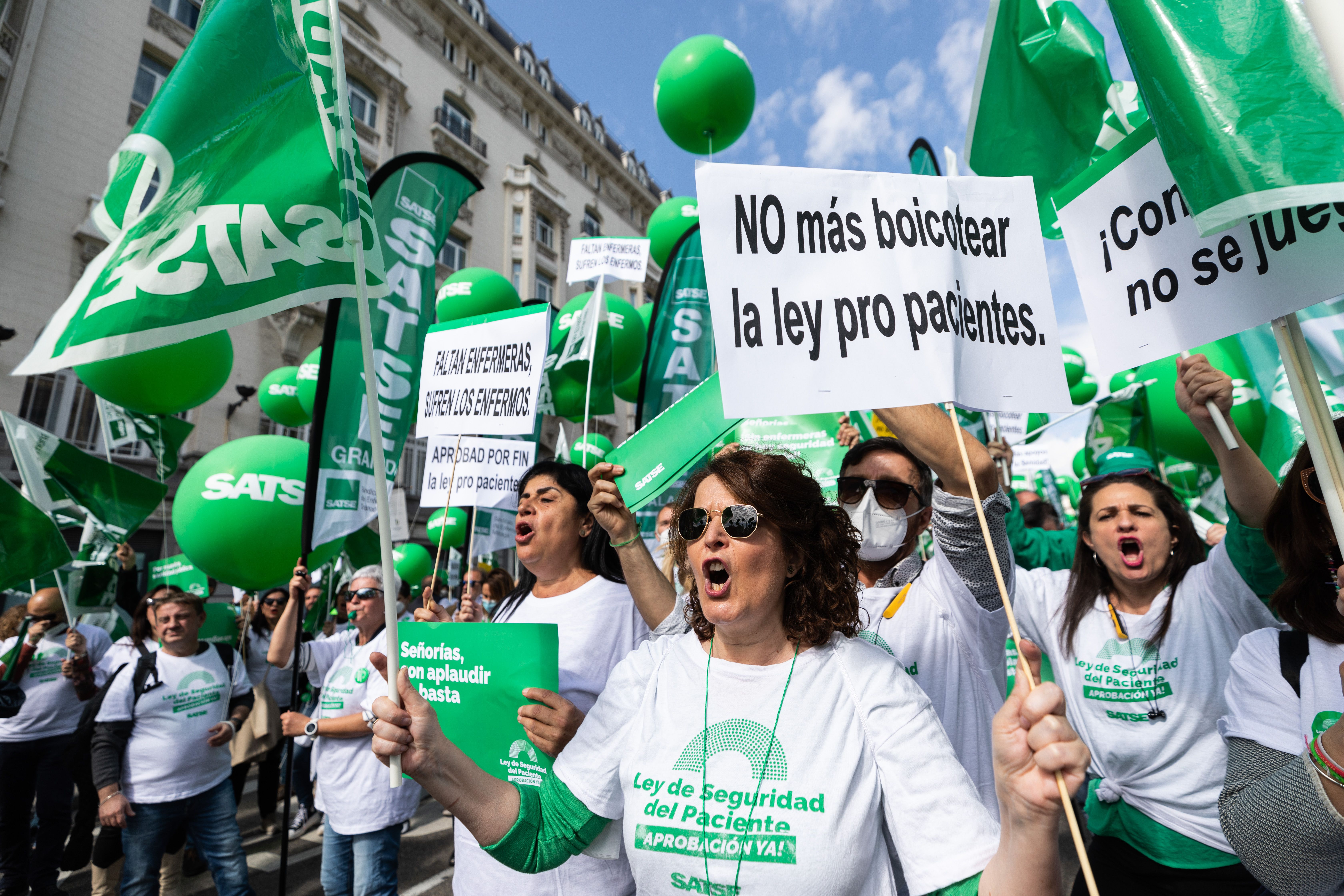 Las enfermeras alertan de los efectos de la falta de personal: "Se producen muertes evitables"