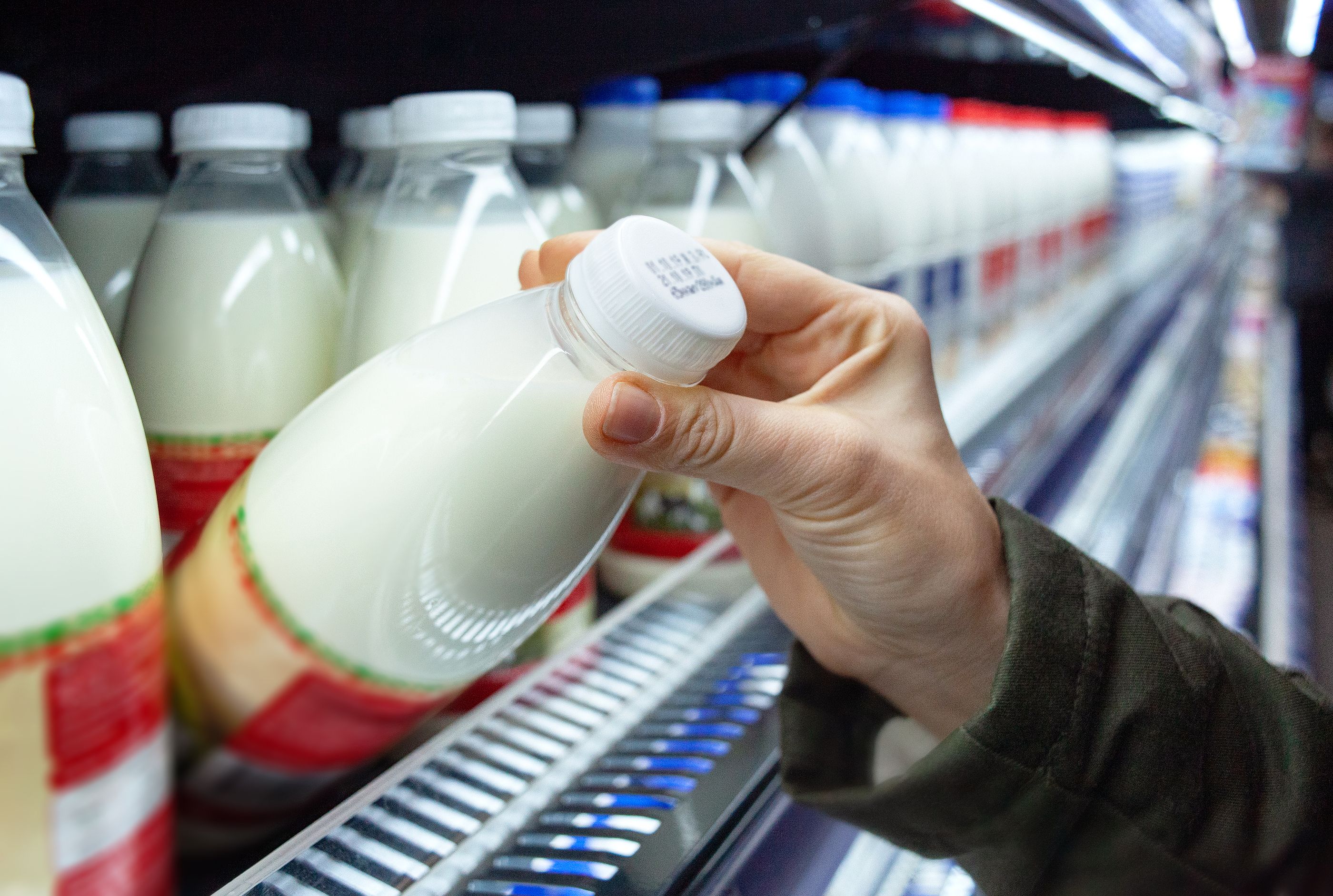 Pascual, Puleva y Nestlé, entre las empresas multadas por formar parte del cártel de la leche