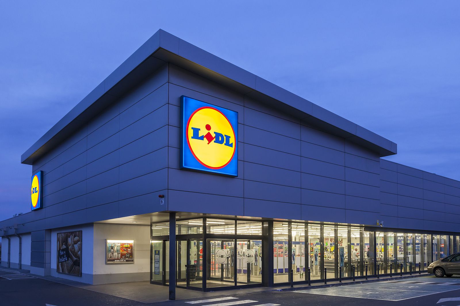 Lidl se suma a la guerra de precios con descuentos permanentes en más de 200 productos