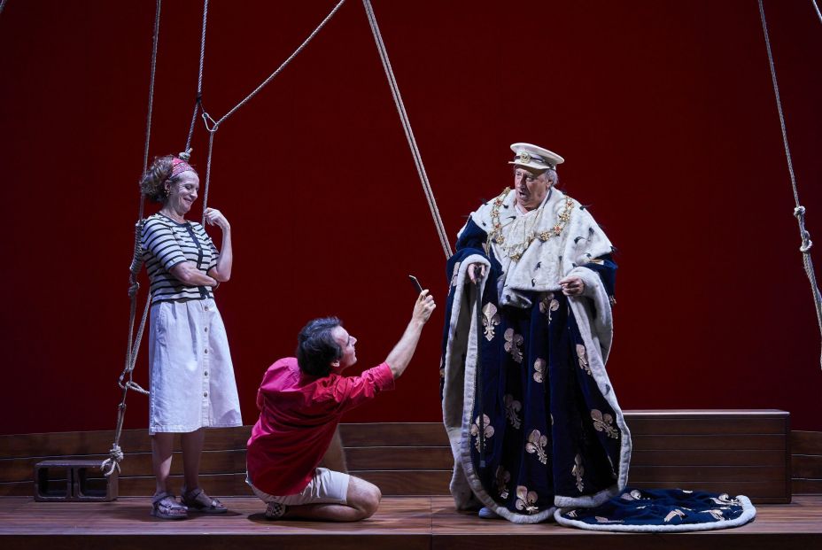 Albert Boadella lleva al teatro la "intimidad" de Juan Carlos I en 'El Rey que fue' (Teatro Infanta Isabel)