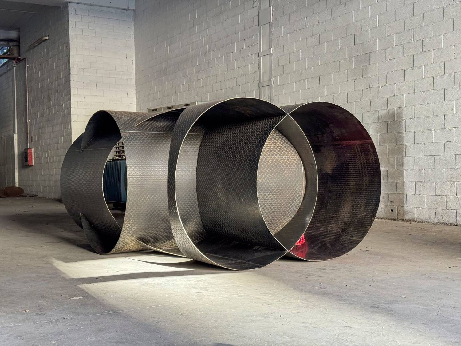Los vasos comunicantes de June Crespo en el Guggenheim de Bilbao