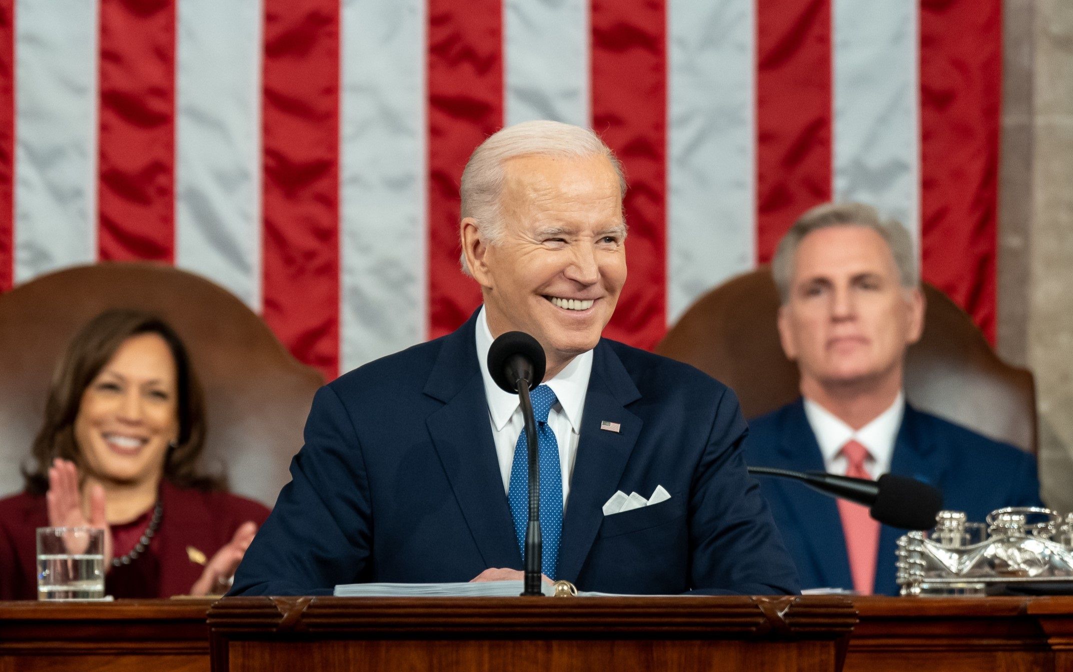 Biden, sobre su edad: "La cuestión no es lo viejos que somos, sino lo viejas que son nuestras ideas"