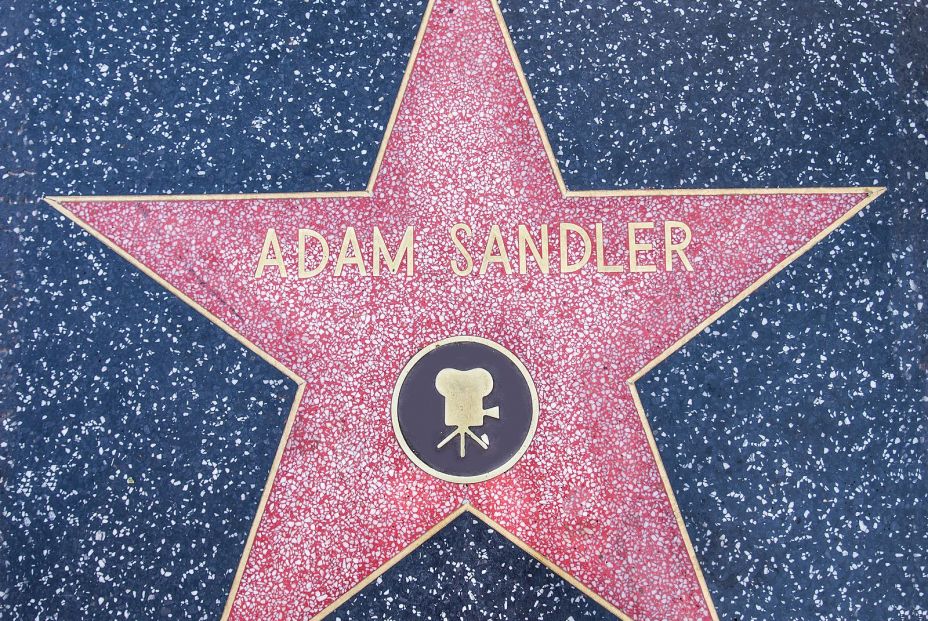 Adam Sandler fue el actor mejor pagado de 2023 con 73 millones de dólares, según Forbes (Bigstock)