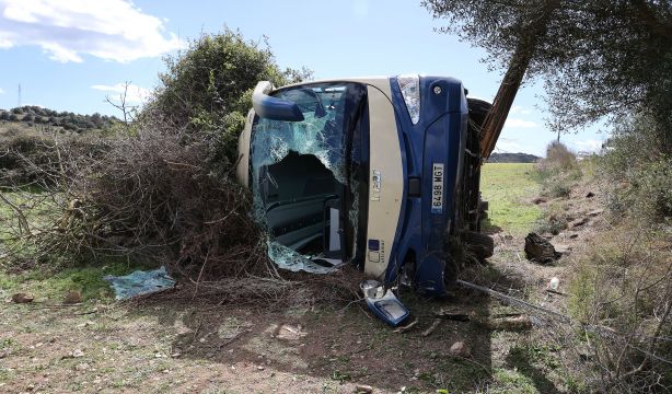 Un fallo mecánico, principal hipótesis de la causa del accidente del autobús del Imserso