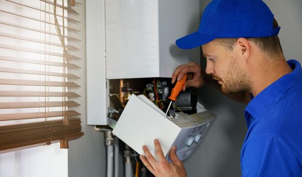 Prohibición de ayudas a calderas de gas: ¿qué supone la nueva ley aprobada por la Eurocámara?