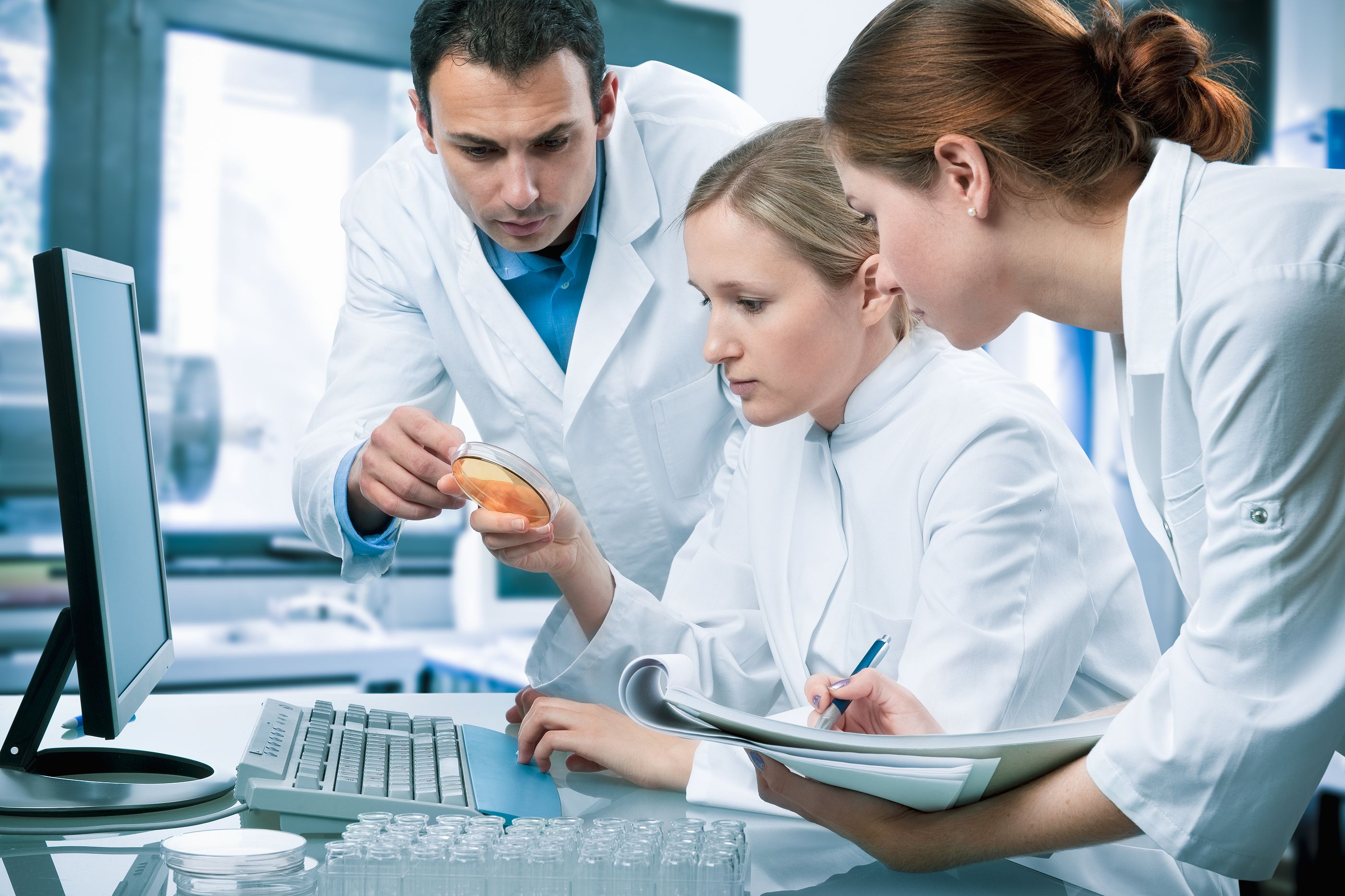 Identifican nuevos biomarcadores para diagnosticar una infección hepática ligada al cáncer biliar