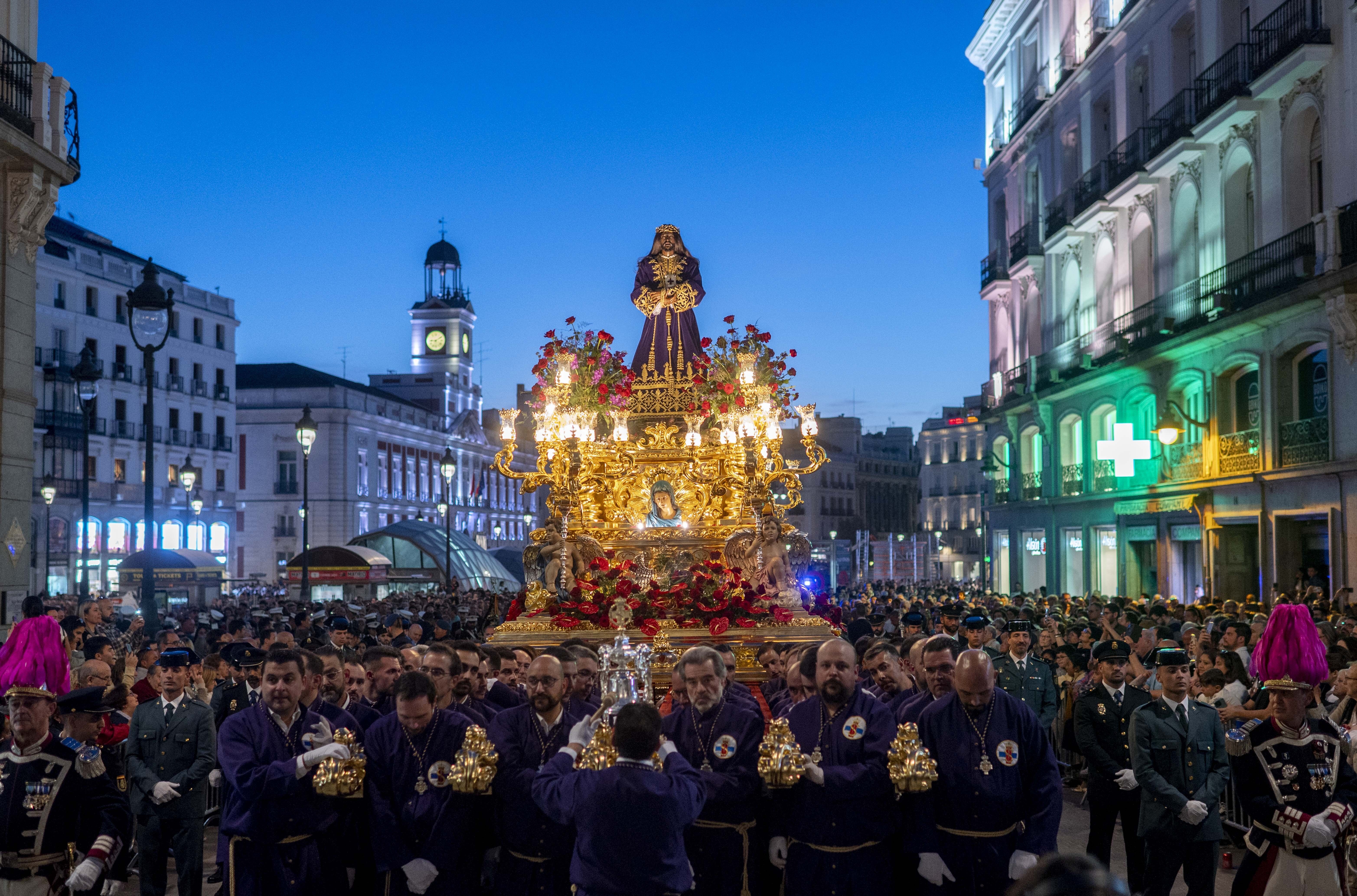 Madrid celebra la Semana Santa con 13 procesiones que pasarán por Sol