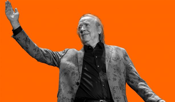 Joan Manuel Serrat: el cantautor firme defensor de los derechos humanos