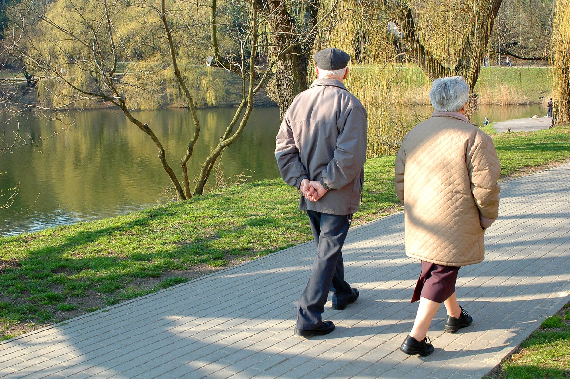 Esta es la mejor hora para salir a caminar, según la ciencia