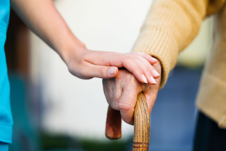 Identifican nuevas variantes genéticas asociadas a la enfermedad de Alzheimer (Bigstock)