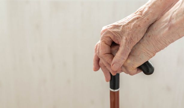 Pamplona creará un protocolo de atención para los mayores que viven en apartamentos municipales (Bigstock)