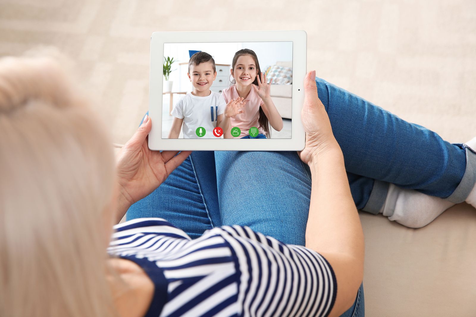 Aprende a utilizar Skype para hablar con tus hijos y nietos en la distancia
