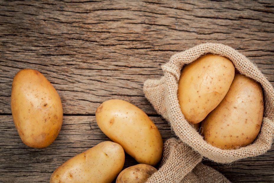 Sigue este truco para conservar las patatas en buen estado durante más tiempo (Bigstock)