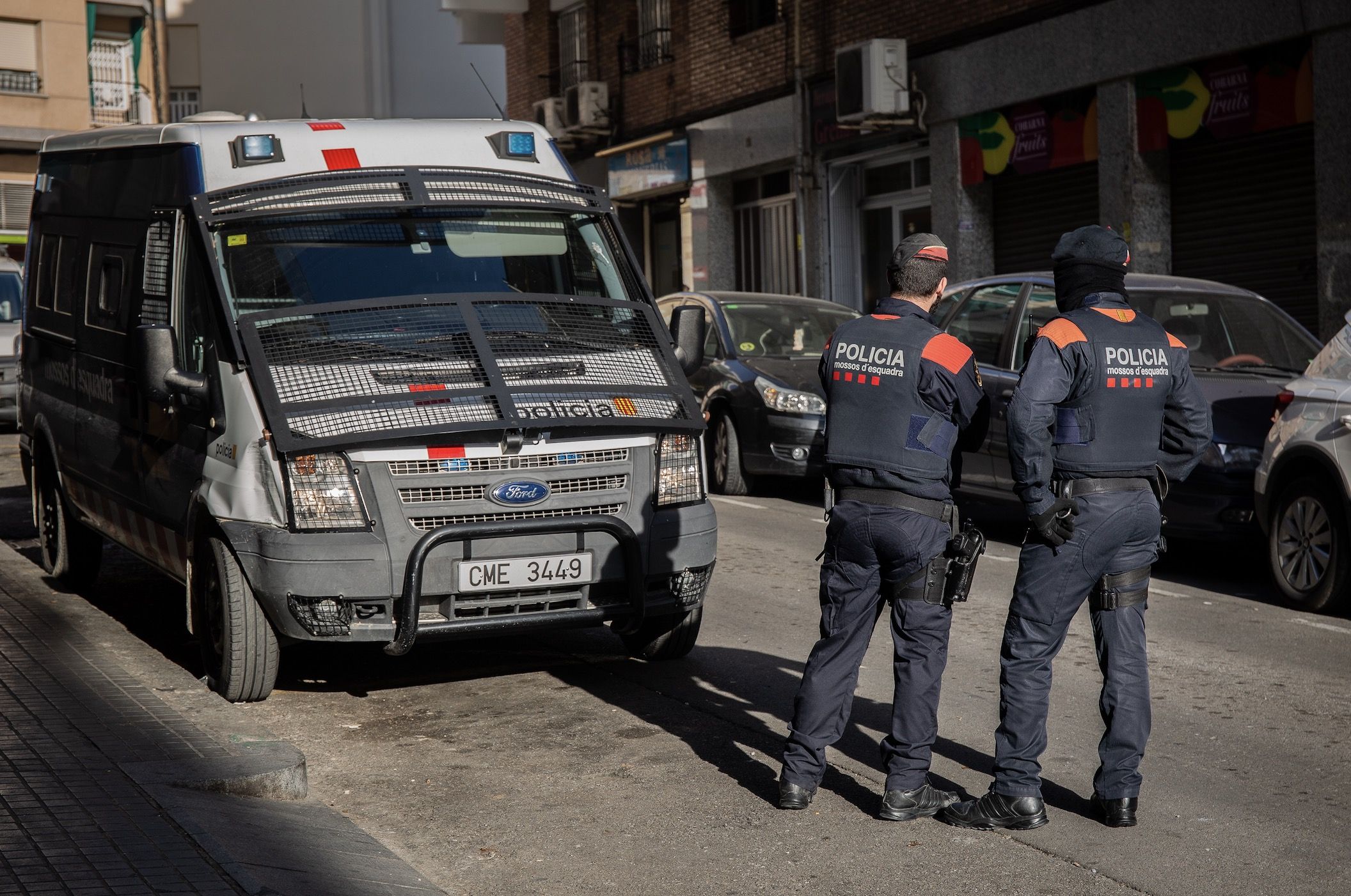 Matan a puñaladas a un niño de 5 años y dejan grave a su madre en plena madrugada