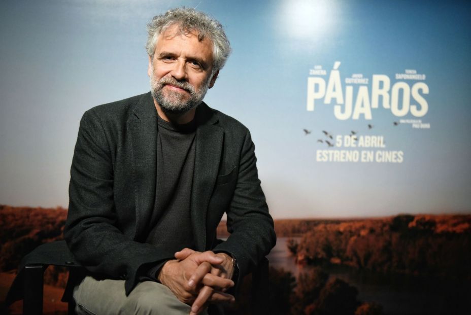EuropaPress 5860749 director pau dura junket cines embajadores abril 2024 madrid espana pajaros (1)